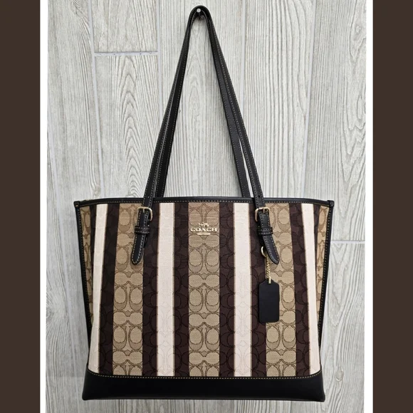 NEW Coach Mollie Tote In Signature Jacquard With Stripes C4088 - Picture 1 of 11